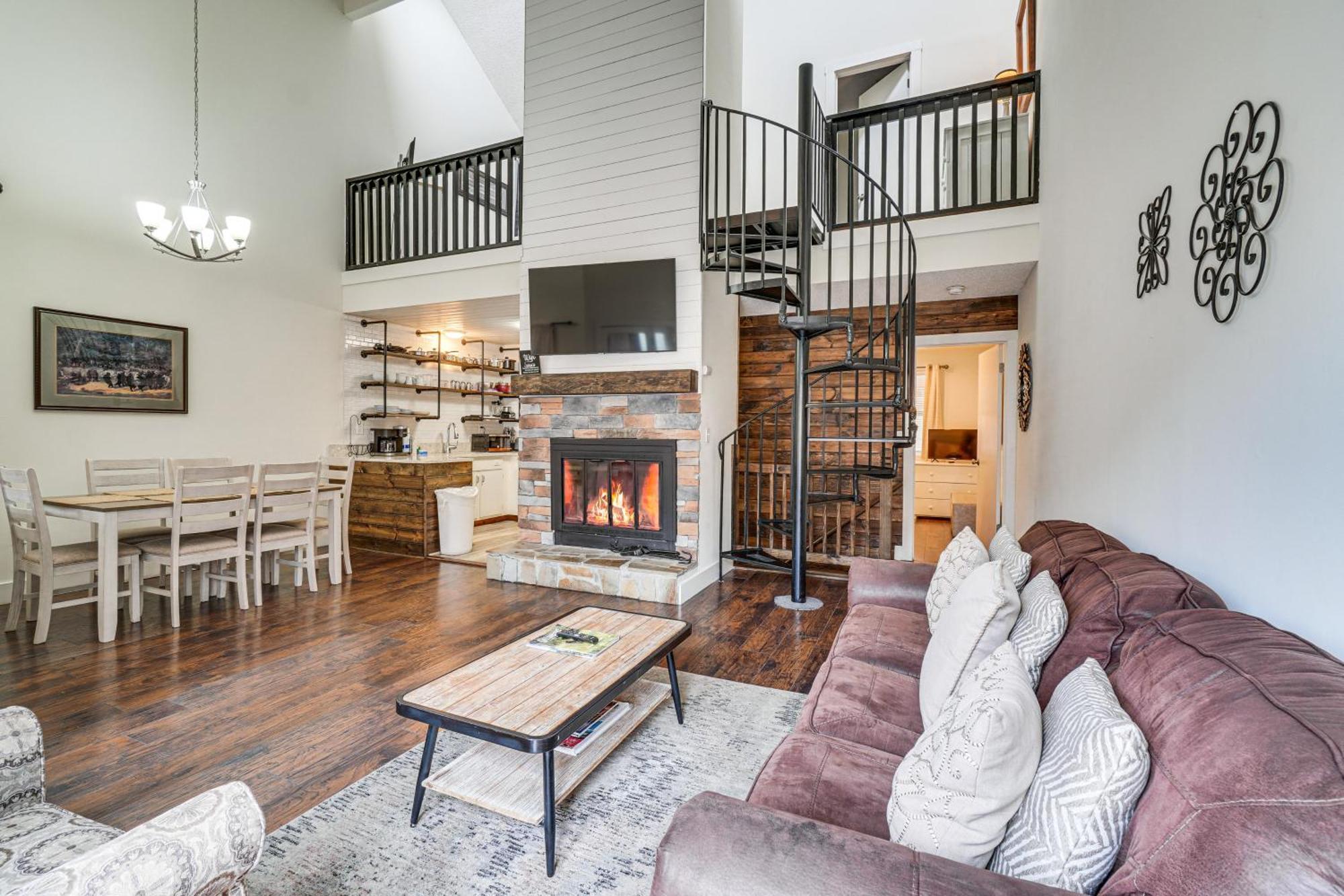 Gatlinburg Mountain Townhome With Pool Access! Exterior foto